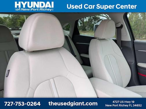 2023 Hyundai SONATA Hybrid SE