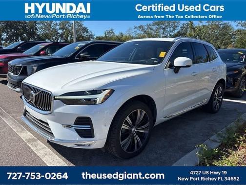 2022 Volvo XC60 B5 Inscription