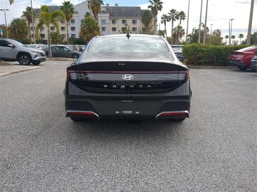 2026 Hyundai SONATA SE