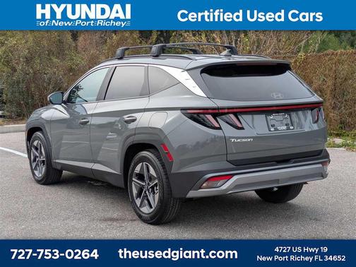 2026 Hyundai TUCSON SEL Premium