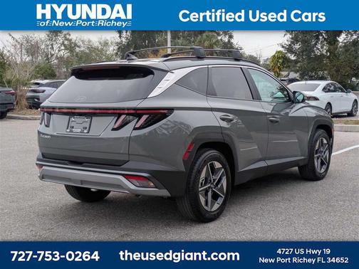 2026 Hyundai TUCSON SEL Premium