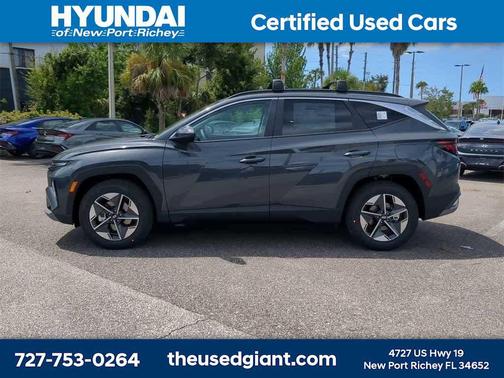 2026 Hyundai TUCSON SEL Premium