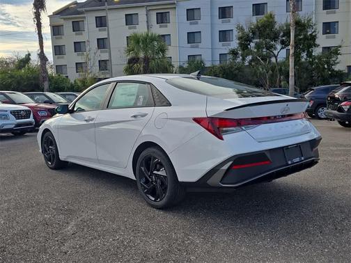 2026 Hyundai ELANTRA Sport