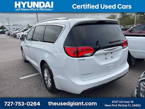 2019 Chrysler Pacifica Touring L