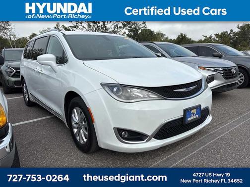 2019 Chrysler Pacifica Touring L