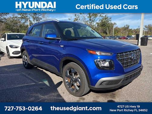 2024 Hyundai VENUE SEL