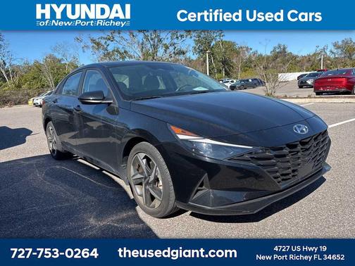 2023 Hyundai ELANTRA SEL