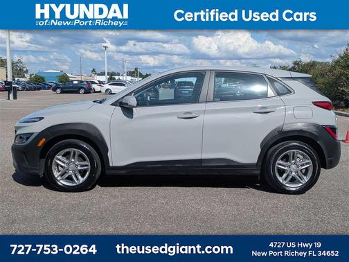 2022 Hyundai KONA SE