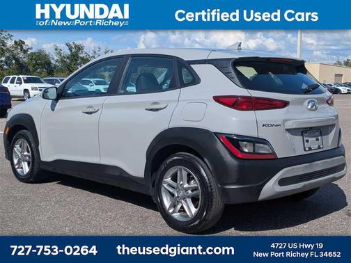 2022 Hyundai KONA SE