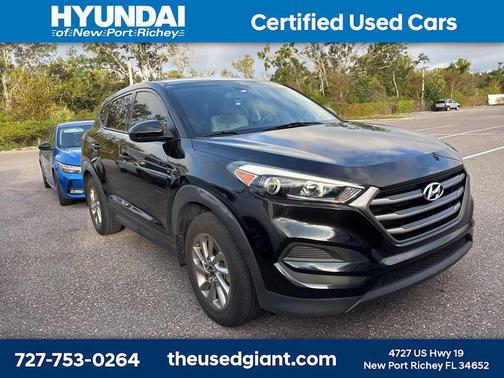 2016 Hyundai TUCSON SE