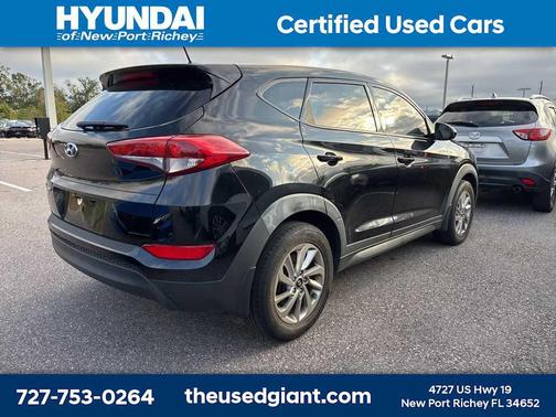 2016 Hyundai TUCSON SE