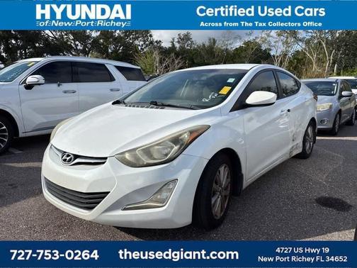 2015 Hyundai ELANTRA SE