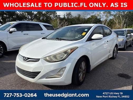 2015 Hyundai ELANTRA SE
