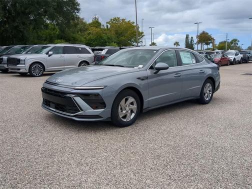 2026 Hyundai SONATA SE