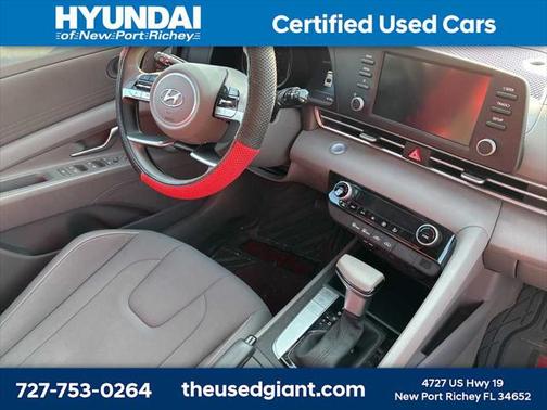 2023 Hyundai ELANTRA SEL