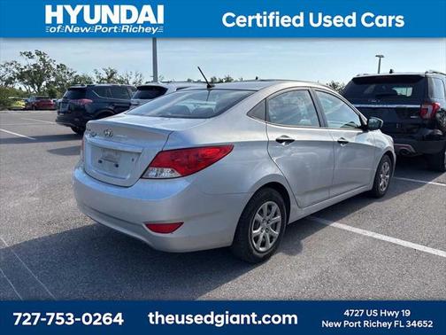 2012 Hyundai Accent GLS
