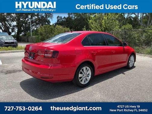 2015 Volkswagen Jetta 2.0L TDI SE w/Connectivity