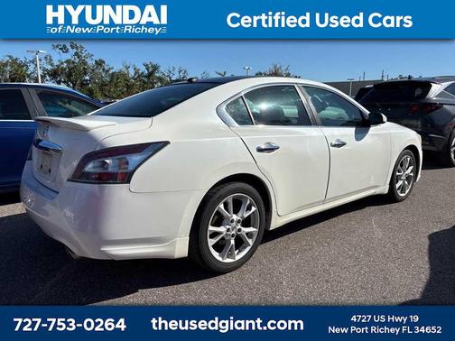 2012 Nissan Maxima SV