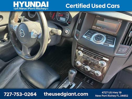 2012 Nissan Maxima SV
