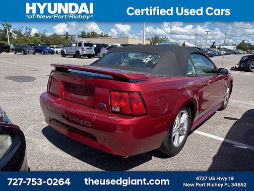 2004 Ford Mustang Base