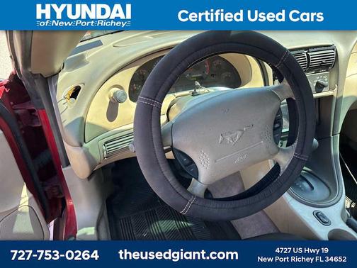 2004 Ford Mustang Base