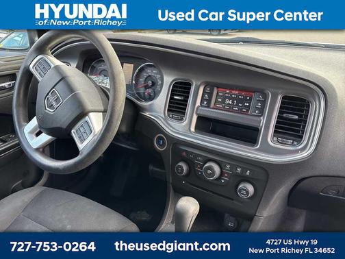 2012 Dodge Charger SE