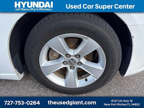 2012 Dodge Charger SE