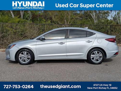 2019 Hyundai ELANTRA SEL