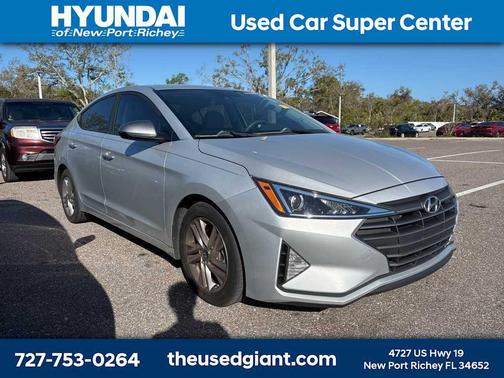 2019 Hyundai ELANTRA SEL
