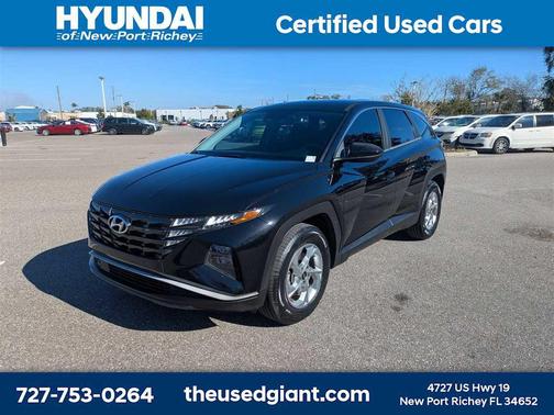 2022 Hyundai TUCSON SE