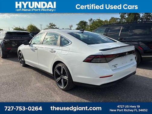 2023 Honda Accord Hybrid Base