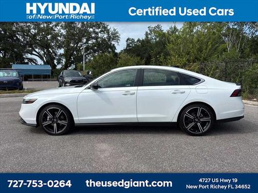 2023 Honda Accord Hybrid Base