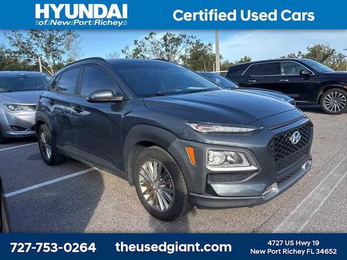 2021 Hyundai KONA SEL Plus