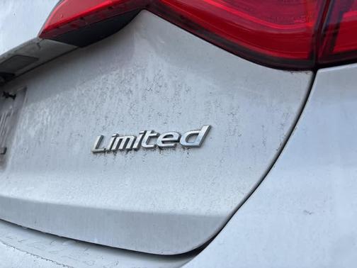 2015 Hyundai SONATA Limited