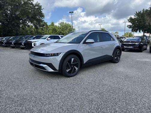 2025 Hyundai IONIQ 5 SEL
