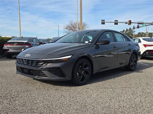 2026 Hyundai ELANTRA Sport