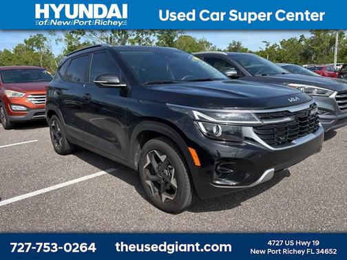 Fusion Black 2025 Kia Seltos S