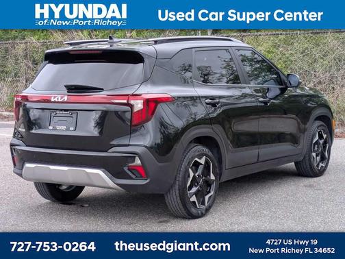 Fusion Black 2025 Kia Seltos S