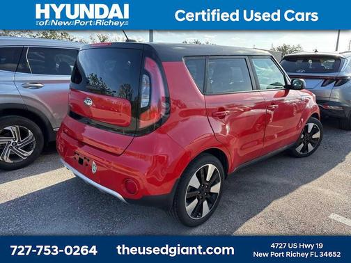 2017 Kia Soul +