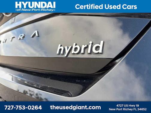 2022 Hyundai ELANTRA HEV Limited