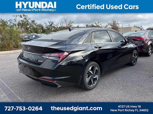 2022 Hyundai ELANTRA HEV Limited