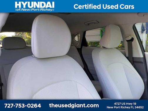 2025 Hyundai KONA SEL Convenience