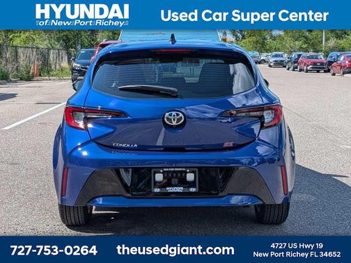 Blue Crush Metallic 2026 Toyota Corolla SE