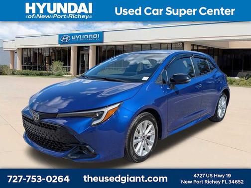Blue Crush Metallic 2026 Toyota Corolla SE
