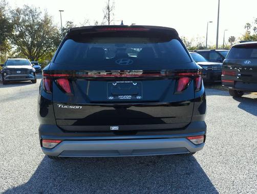 Phantom Black 2026 Hyundai TUCSON SEL