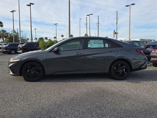 2026 Hyundai ELANTRA Sport