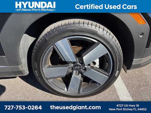 2025 Hyundai SANTA FE Limited