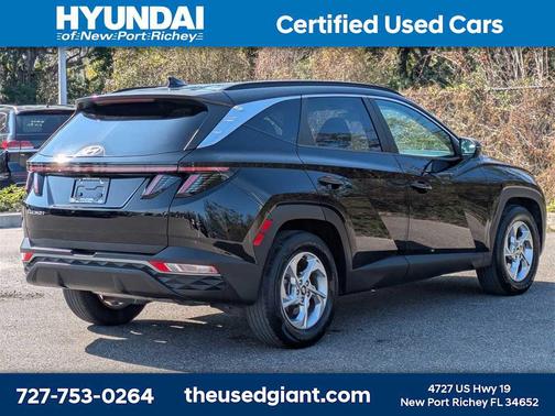 2022 Hyundai TUCSON SEL