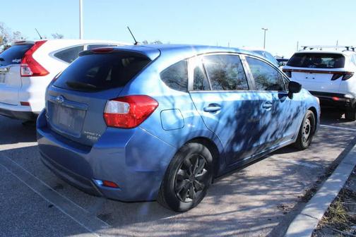 2016 Subaru Impreza 2.0i