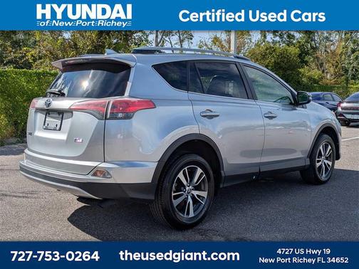 2018 Toyota RAV4 XLE